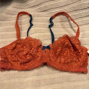 Gillian & O’Malley unlined underwire balconette bra rust color